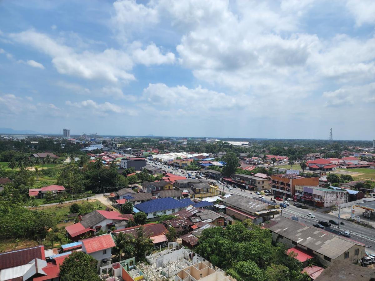 The Viana Apartment 2 Kota Bharu Exterior photo